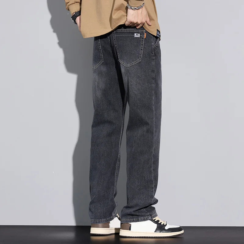 Men's Loose-Fit Straight-Leg Jeans