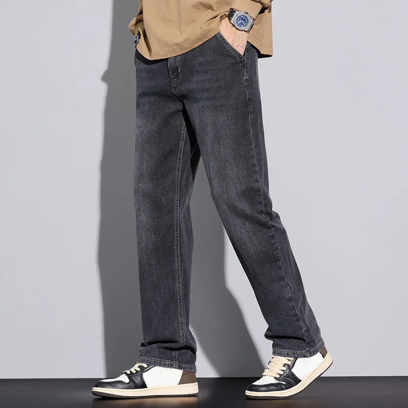 Men's Loose-Fit Straight-Leg Jeans